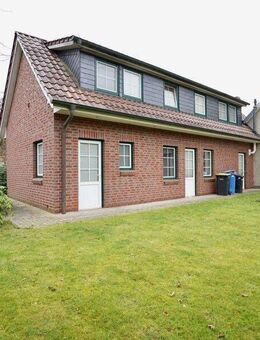 Attraktive Maisonettewohnung mit Garten, Terrasse und Garage - Gyhum