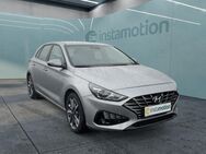 Hyundai i30, 1.0 T-GDI Mild-Hybrid Trend FLA, Jahr 2022 - München