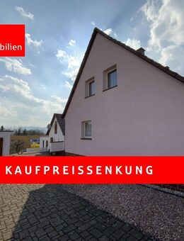 Kleine Doppelhaushälfte mit tollem Grundstück - Saalfeld (Saale)