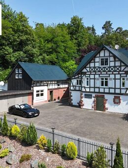 VERSTECKTES JUWEL: EXKLUSIVE WALDVILLA MIT GäSTEHAUS- CR IMMOBILIEN PRÄSENTIERT! - Rauschenberg