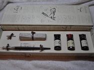 Kalligraphie Set 0360  mit Holzschreibfeder und 3 x 10 ml Tinte  in einer Geschenkbox - Aschaffenburg