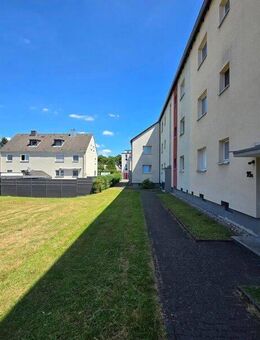 Sanierte 3-Zimmer-Wohnung in Benrath, ruhig und dennoch zentral - Düsseldorf