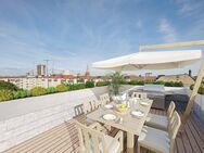 Altbauwohnung nahe dem Ludwigkirchplatz mit ausgebautem Dachboden als 3. Zimmer und Dachterrasse mit Weitblick - Berlin