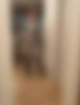 Sab*** - Frankfurt (Main)