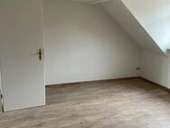 ***3-Zimmer Wohnung mit Abstellkammer - Frisch Renoviert für Sie! *** - Zeitz