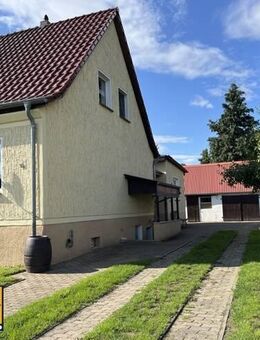 **Haushälfte in Herzberg inkl.Vollkeller auf großem Grundstück** - Obere Warnow
