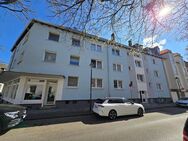 Zum 10.07: Schöne 2-Zimmer-Wohnung, frisch saniert, in modernisiertem Wohnhaus - Düsseldorf