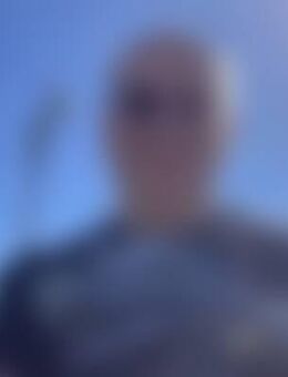 Hel*** - Frankfurt (Main)