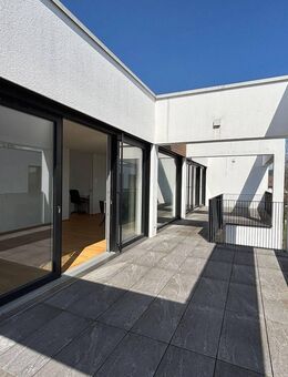 Licht, Raum & Stil: Penthouse der Extraklasse - Isny (Allgäu)