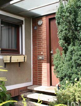 Reihenhaus mit Potenzial und Charme in Sarstedt - Sarstedt