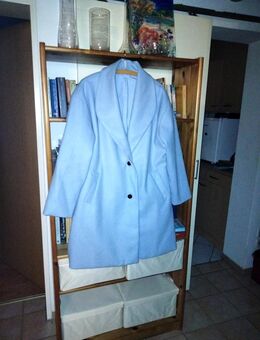 Hellblaue Longjacke - Stuttgart