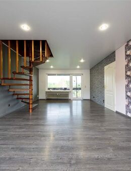 Wunderschöne Maisonette Wohnung und eigener Garten - Oase - Heusweiler