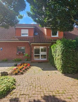 !!! Gemütliche 3-Zimmer-Dachgeschoßwohnung mit Balkon in Bersenbrück !!! - Bersenbrück