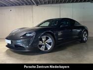 Porsche Taycan, | Abstandsregeltempostat | Lader 22kW, Jahr 2021 - Plattling