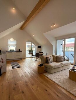 Herrliche 3 Zimmer Dachgeschoss-Wohnung mit traumhafter Loggia - Olching