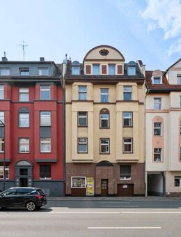 Verborgene Perle in Düsseldorf-Bilk: Mehrfamilienhaus mit großem Wertschöpfungspotenzial - Düsseldorf