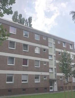 Renovierte 3 Zimmer mit Balkon in absolut verkehrsarmer Anwohnerstraße - Oberhausen