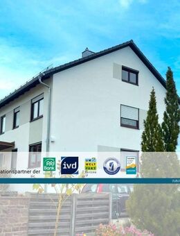 Wohnen mit Charme und Ruhe! Helle 2-Zimmer DG-Wohnung in Schwanstetten OT Schwand - Schwanstetten