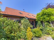 Großzügiges Ein-/Zweifamilienhaus mit wunderschönem Garten in Drangstedt - Lintig