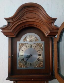 Standuhr von Hertz - Brühl (Nordrhein-Westfalen)