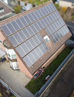 IMMOBILIEN GUMNIOR präsentiert: 4-Zimmer Erdgeschosswohnung mit kleinem Garten im Zentrum von Neuenkirchen - Neuenkirchen (Nordrhein-Westfalen)