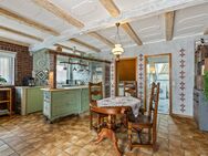 Wohlfühlen in heimeliger 2-Zimmer-Dachgeschosswohnung in zentraler Lage von Dogern - Dogern