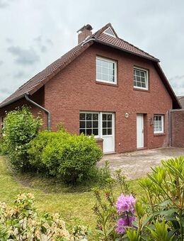 Geräumiges Einfamilienhaus mitten in der Stadt - Aurich