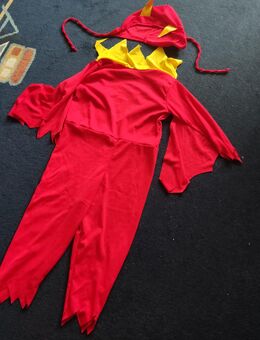 Faschingszeit / Karneval - die 'fünfte Jahreszeit' läuft bis zum Februar !! Drei verschiedene Kinder-Kostüme / Größe S sowie mittlere Größe (M) - Magdeburg