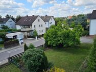 Sonnige 3-Zimmerwohnung im 1. Obergeschoss eines 3-Familienhauses. - Büchenbach