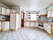Geräumiges Familienhaus mit großem Ausbaupotential in idyllischer Lage - Wolframs-Eschenbach