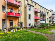 Moderne Wohnung mit Einbauküche und Balkon - Magdeburg