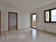 Bezugsfrei! Attraktive 2-Zimmer-Wohnung mit Balkon & Tiefgaragenstellplatz - Tamm