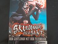 Skulduggery Pleasant Der Gentleman mit der Feuerhand von Derek Landy - Essen