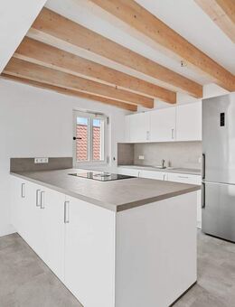 Exklusive Dachterrasse - 4,5-Zimmer-Maisonette-Wohnung mit Weitblick in Besigheim-Altstadt - Besigheim