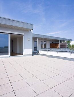 Viel Licht, toller Ausblick und großem Freibereich im Scharnhauser Park - Ostfildern