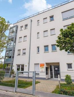 Freie 2-Zimmer-Senioren-Wohnung mit ca. 56 m² im zentrumsnahen und begehrten Nürnberg / Schweinau - Nürnberg