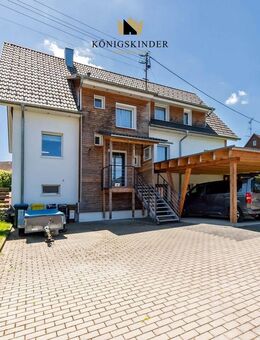 Familienfreundliches EFH mit großem Grundstück, Carport + Wohnmobilstpl. - Viel Platz für Ihre Wohnträume! - Welzheim