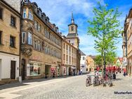 Wohn- und Geschäftshaus mit Seitengebäude - Bernburg (Saale)