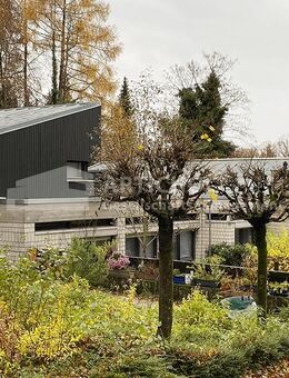 Zeitlose Architektur in KA-Bergwald: vielseitiges, einzigartiges Reihenhaus für Paare & Familien - Karlsruhe