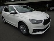 Skoda Fabia, 1.0 TSI Top-Selection, Jahr 2022 - Föritz