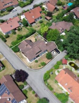 Teilsaniertes Wohnjuwel mit Wintergarten, Kachelofen und idyllischem Gartengrundstück! - Burglengenfeld