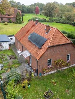 Sehr geschmackvoll renoviertes Wohnhaus mit schönem Garten -- technisch auf dem neuesten Stand! - Wehrbleck