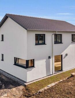 Naturnahes Familiendomizil Erstbezug - Neubau-Einfamilienhaus in Fleischwangen - Fleischwangen