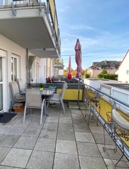 Schöne Maisonettewohnung mit zwei Balkonen! - Groß Zimmern