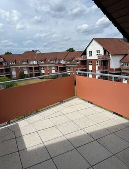 Gemütliche 2-ZW im DG mit Balkon - Gifhorn