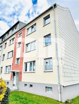 Helle modernisierte Wohnung im 1. OG eines gepfl. Mehrfamilienhauses mit Garage und Kellerraum - Arenshausen