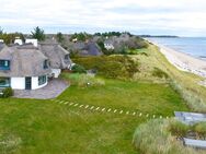 Hamptons auf Sylt - Reetgedeckte Haushälfte in erster Reihe mit Meerblick und Strandzugang - List