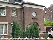 40474 Düsseldorf-Lohhausen VIP-1413 Einfamilien-Reihenendhaus mit 2 Wohneinheiten! Für Berufspendler durch die gute Bahnanbindung - Düsseldorf