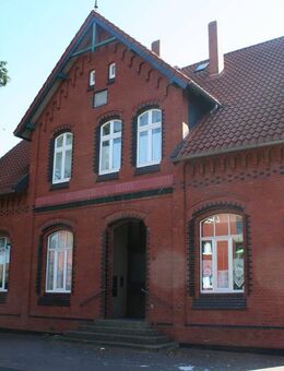 Großzügige 2-Zimmer Dachgeschosswohnung mitten in Seelze - Seelze