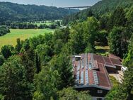 RESERVIERT! Leben auf 10.000 m² - Wohnhaus mit eigenem Park und Wellnessbereich - Eutingen (Gäu)